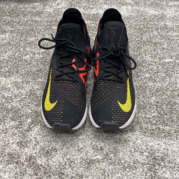 Nike sneakers - Picture 5 of 6